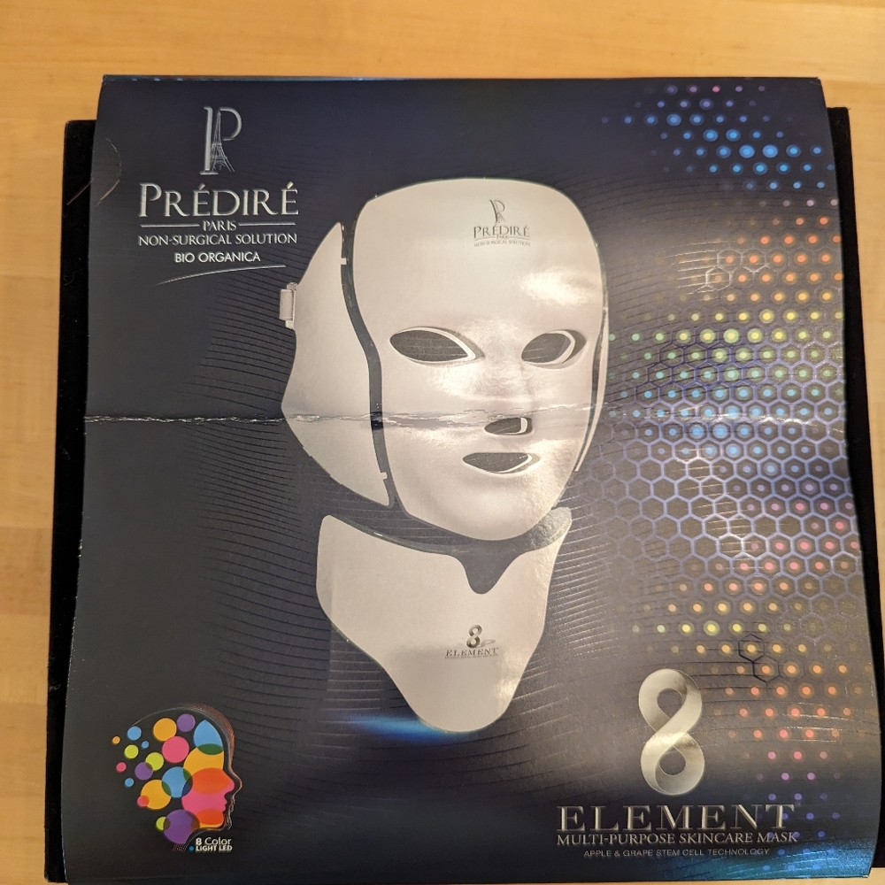 NWT Predire Paris Non-Surgical Solution Cordless LED Mask